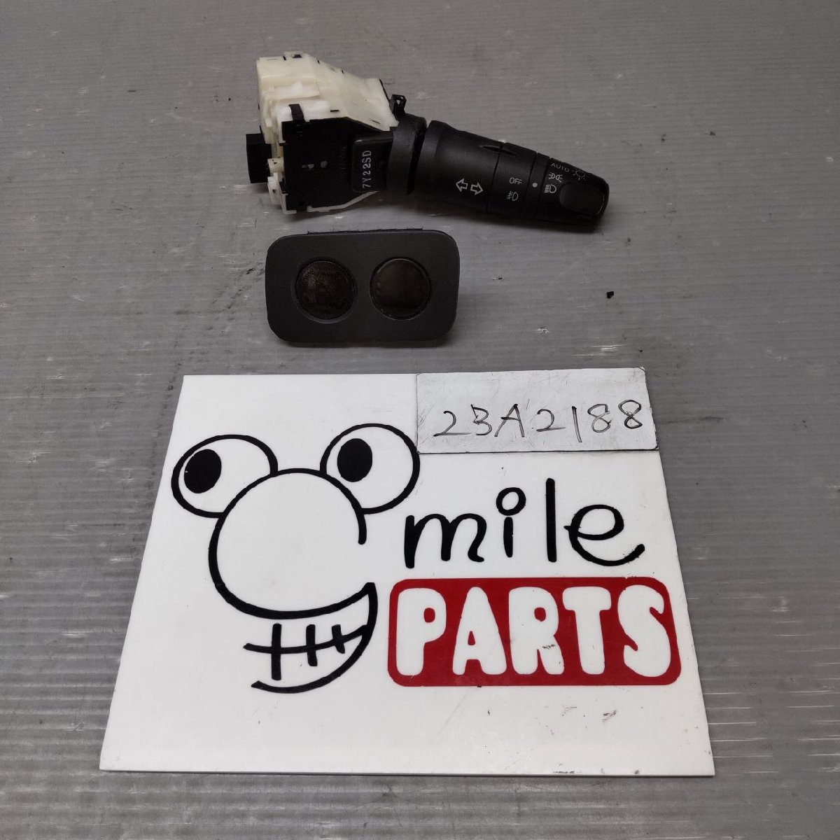 CC25 セレナ 純正 ライトスイッチ+センサーセット 1A7-23-7/23A2188*同梱不可拍卖