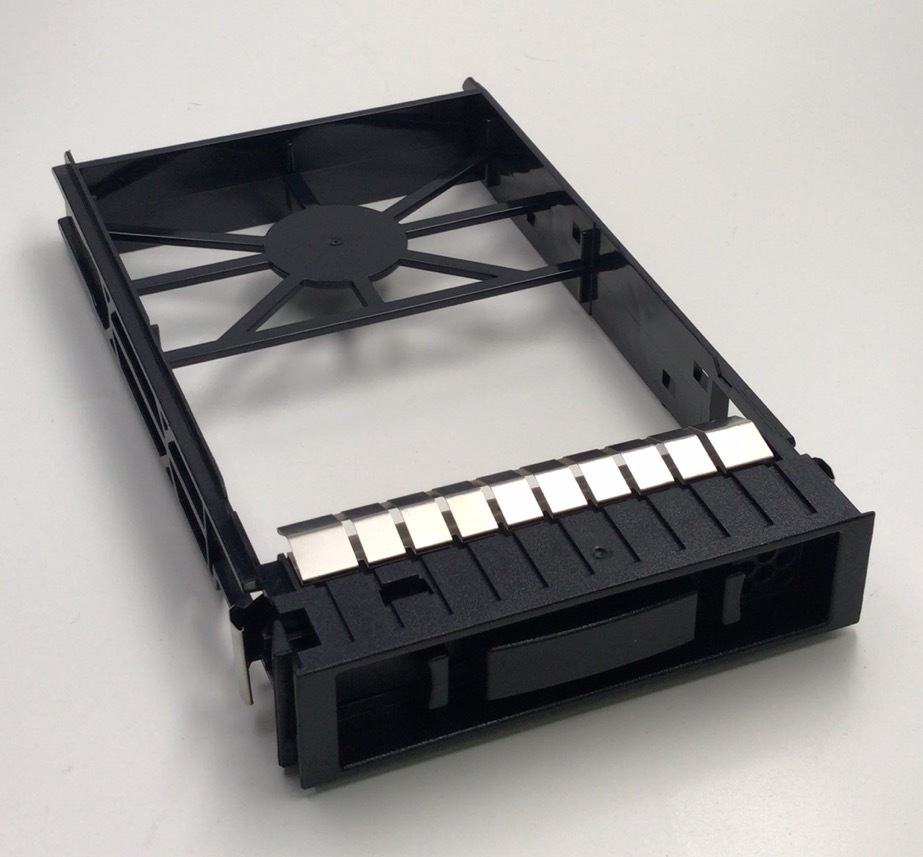 2YXS301★中古★HP Proliant 3.5インチHDDマウンター HP P/N:467708-001 スペア P/N:536390-001拍卖