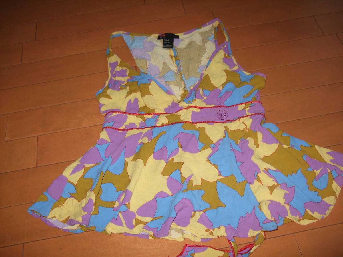 良品即決☆Diesel デザインプリントトップス☆サイズS拍卖