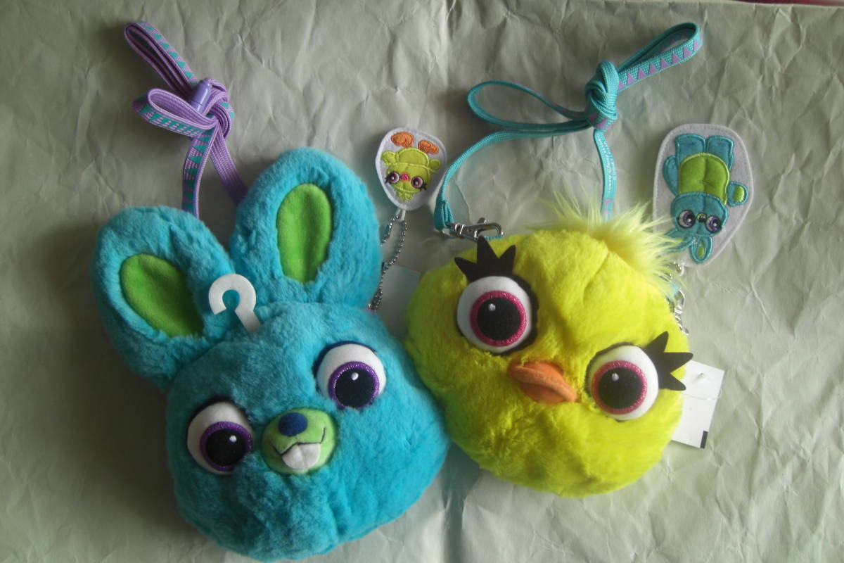 ディズニーリゾート コインパスケース トイ・ストーリー4 ダッキー&バニー ポシェット拍卖