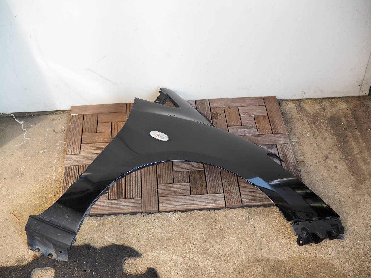 ■平成24年(2012) マツダ デミオ DEJFS 純正 フロントフェンダー(右) R カラー A3F拍卖