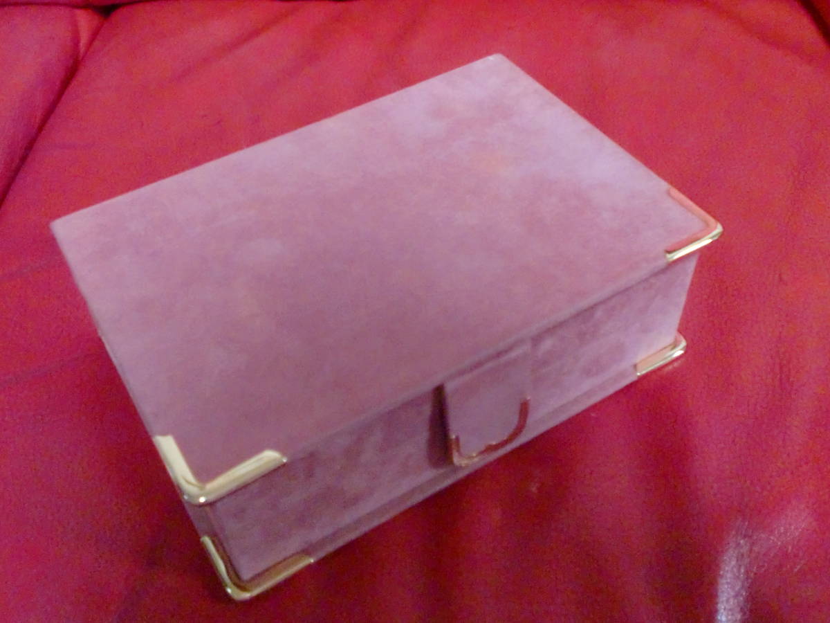 アクセサリーケースpink未使用保管品 ひやかしウオッチ厳禁2人悪質 損害賠償請求 業務妨害拍卖