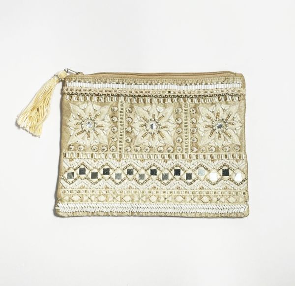 新品 ポーチ ビーズ 刺繍 フラットポーチ スクエア マチなし 小物入れ かわいい おしゃれ WH拍卖