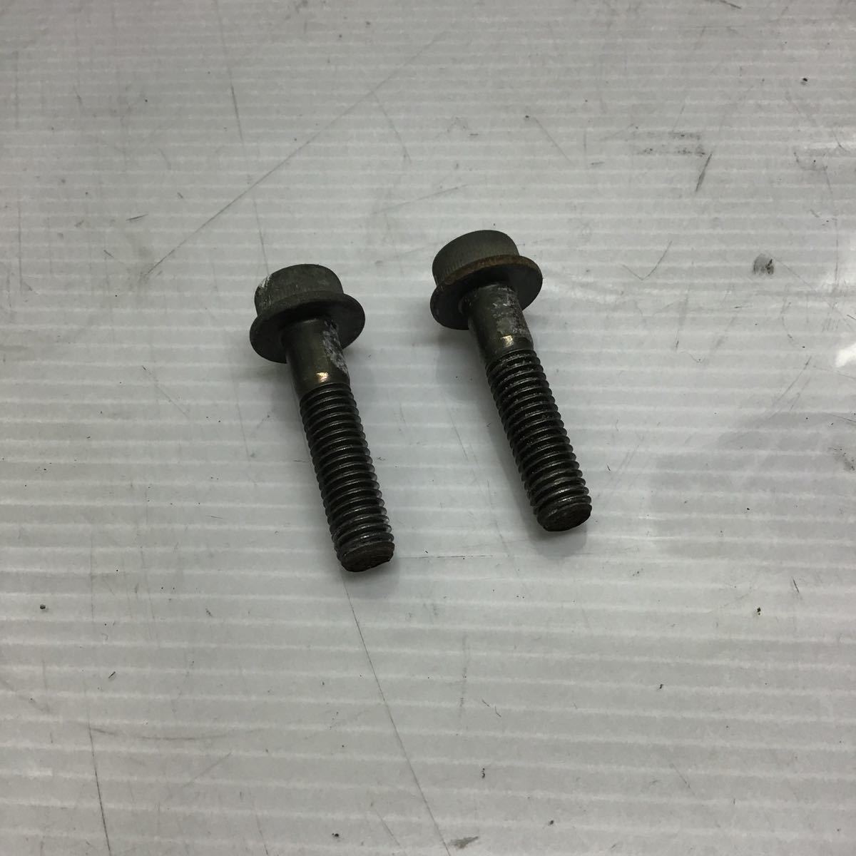 C46-36 スズキ ZZ CA1PB フロントキャリパー ボルト 純正部品拍卖