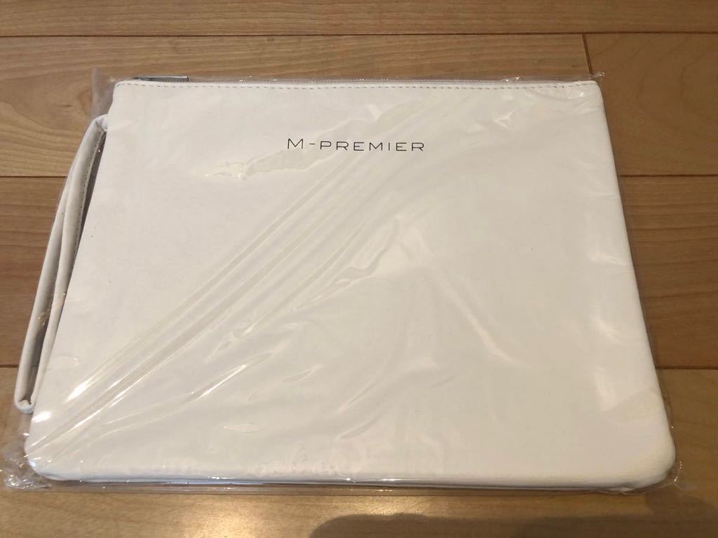 M-PREMIERxAneCan リッチホワイトのレザー風クラッチ拍卖