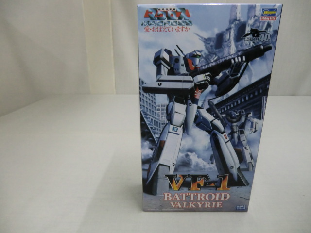 超時空要塞マクロス 愛・おぼえていますか 1:72 VF-1 バトロイドバルキリー HASEGAWA 65710拍卖