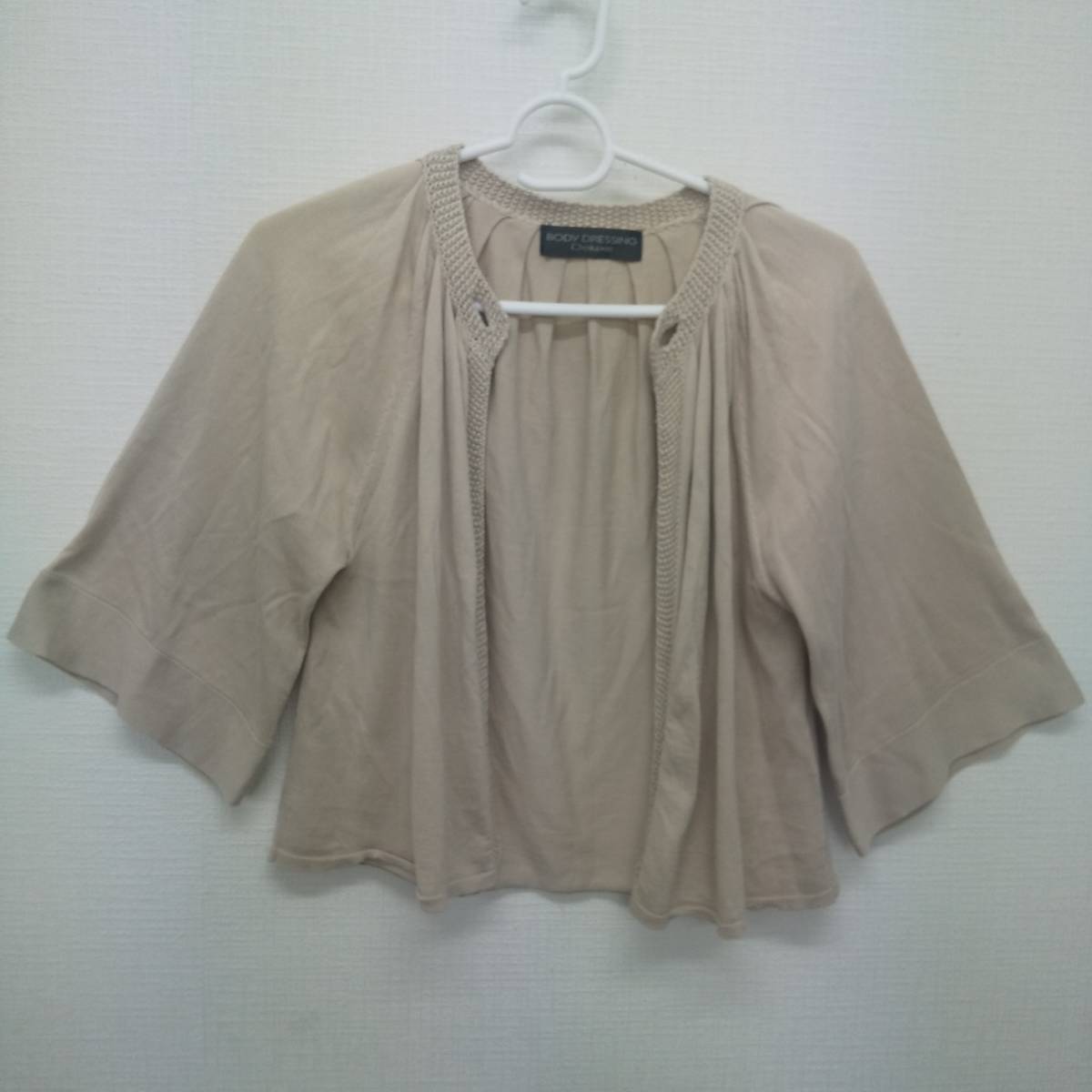 88-00948 送料無料 【中古品】 BODY DRESSING Deluxe ボレロカーディガン レディース サイズ38 ベージュ拍卖