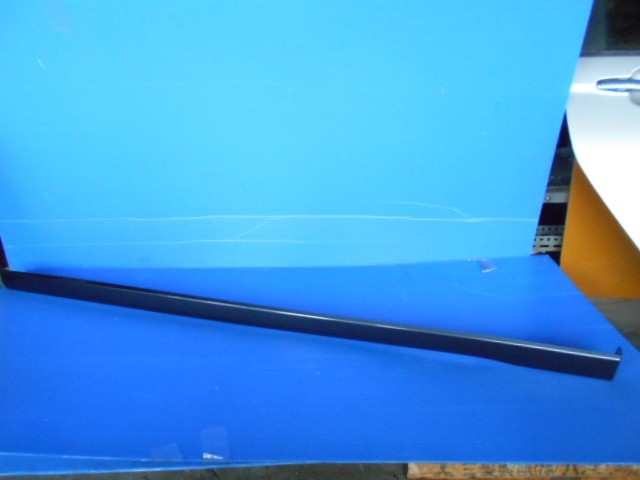 903095 スズキ ワゴンRスティングレー MH34S サイドステップ右拍卖