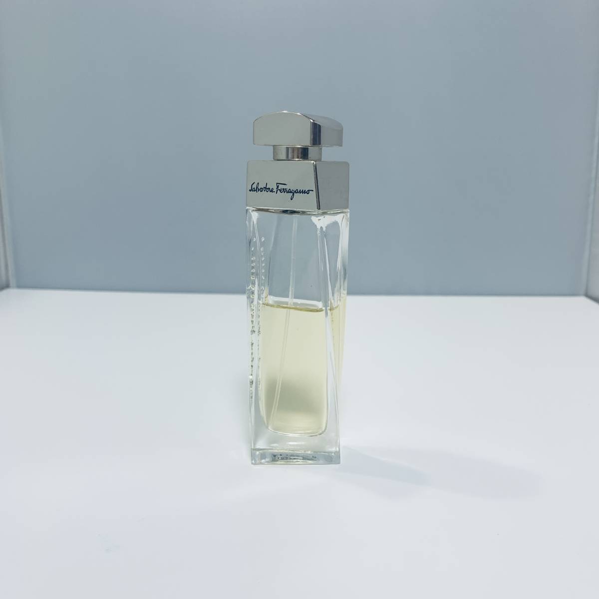 K0404 サルバトーレ・フェラガモ プールファム 30ml 残量残量約55~60% 拍卖