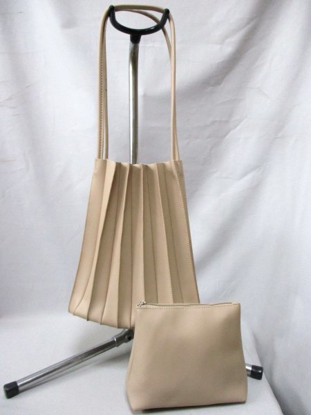 【P225】プリーツ トートバッグ◇インナーポーチ付 モカ H30cm拍卖