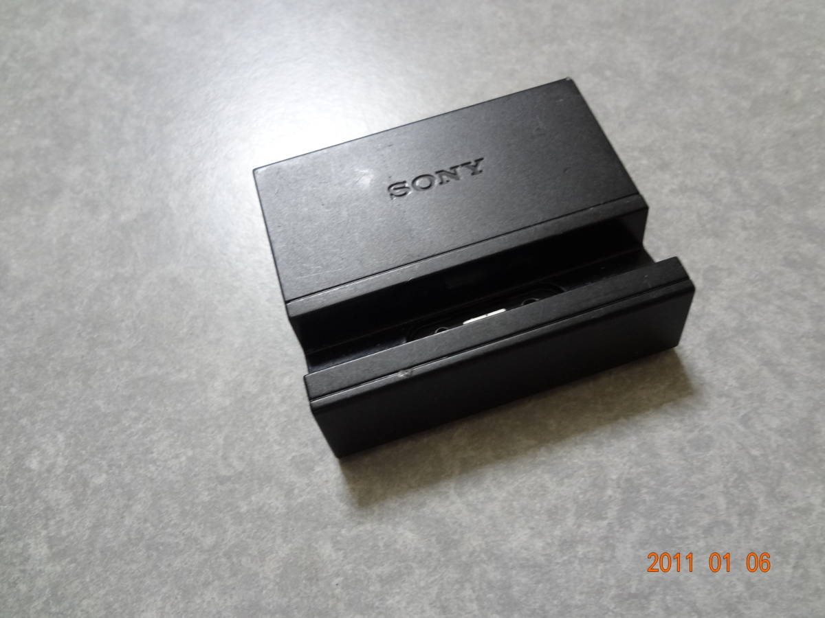 ソニー純正 DK47 卓上ホルダ AI-0034 充電台 充電クレードル エクスペリア用拍卖