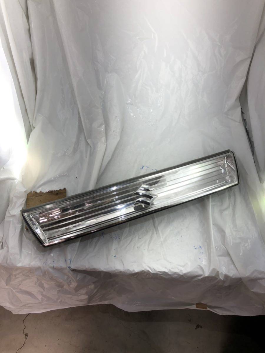 g6.75 MH22S ワゴンRスティングレー グリル フロントグリル ラジエーターグリル 72110-70K50拍卖