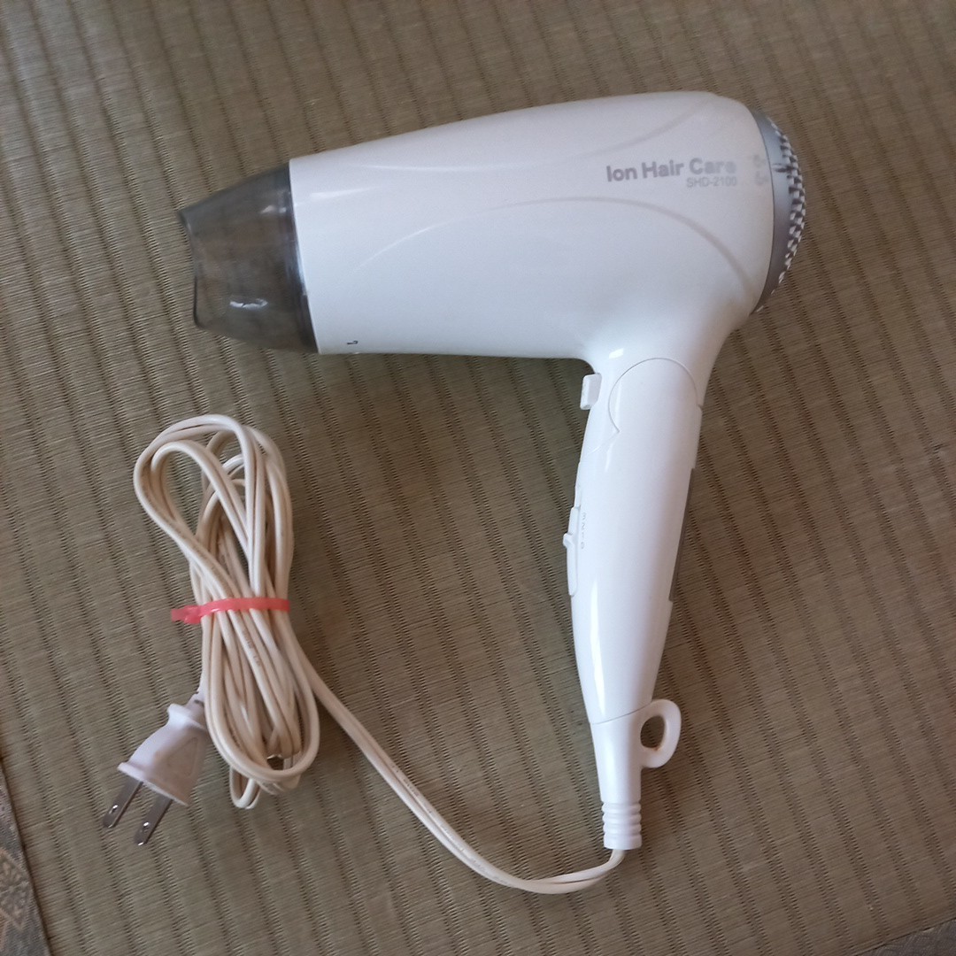 ヘアドライヤー shd-2100 稼働品 ドライヤー 美容 4-2拍卖