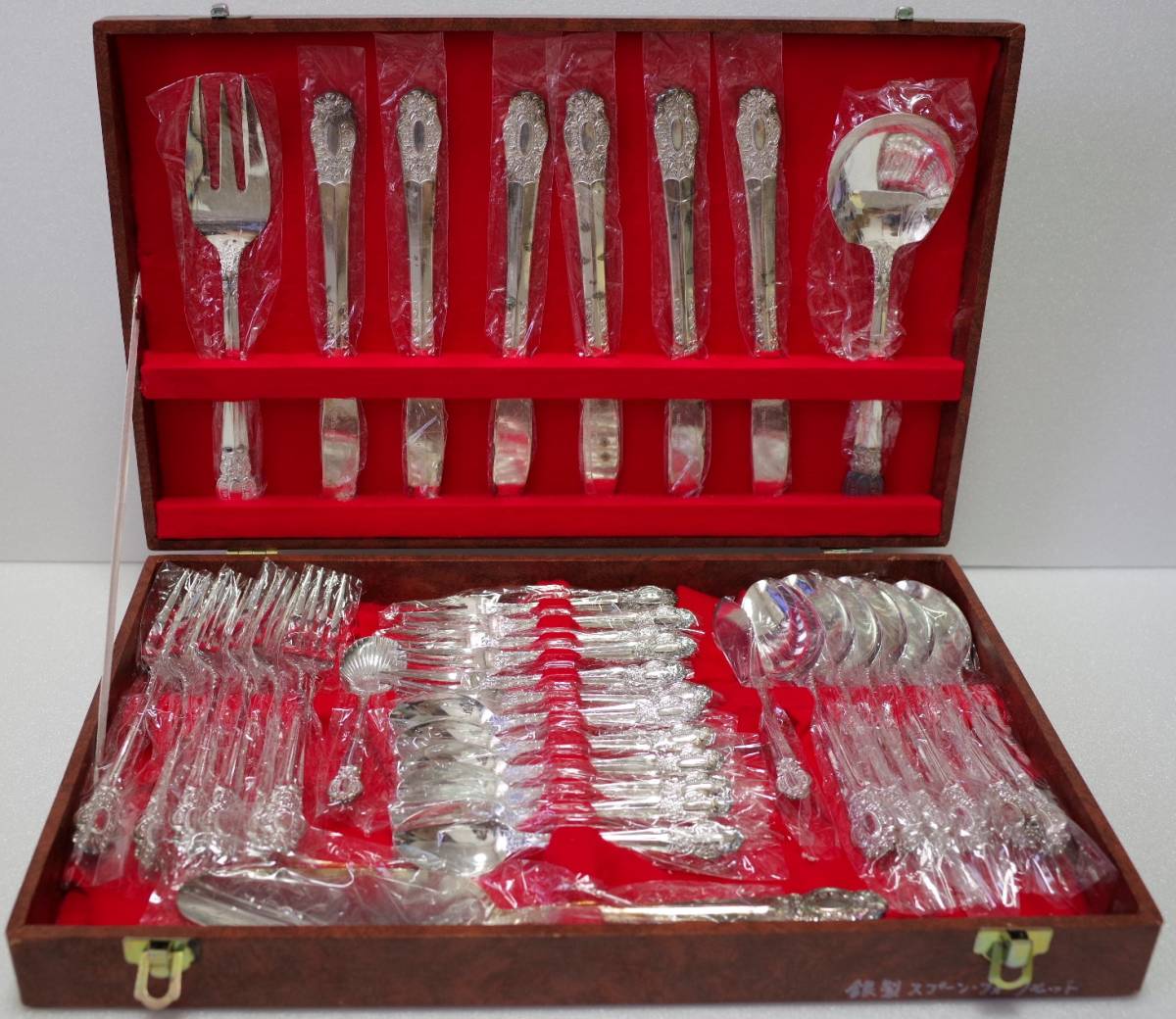 ☆土日発送☆※平日は発送できません※カトラリーセット シルバーメッキ 6人分 ☆新品・未使用☆ 銀メッキ ステンレス拍卖