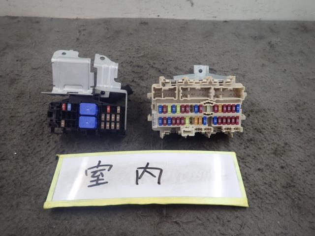 セレナ DAA-GNC27 ヒューズボックス K23 24311-5TA0A拍卖