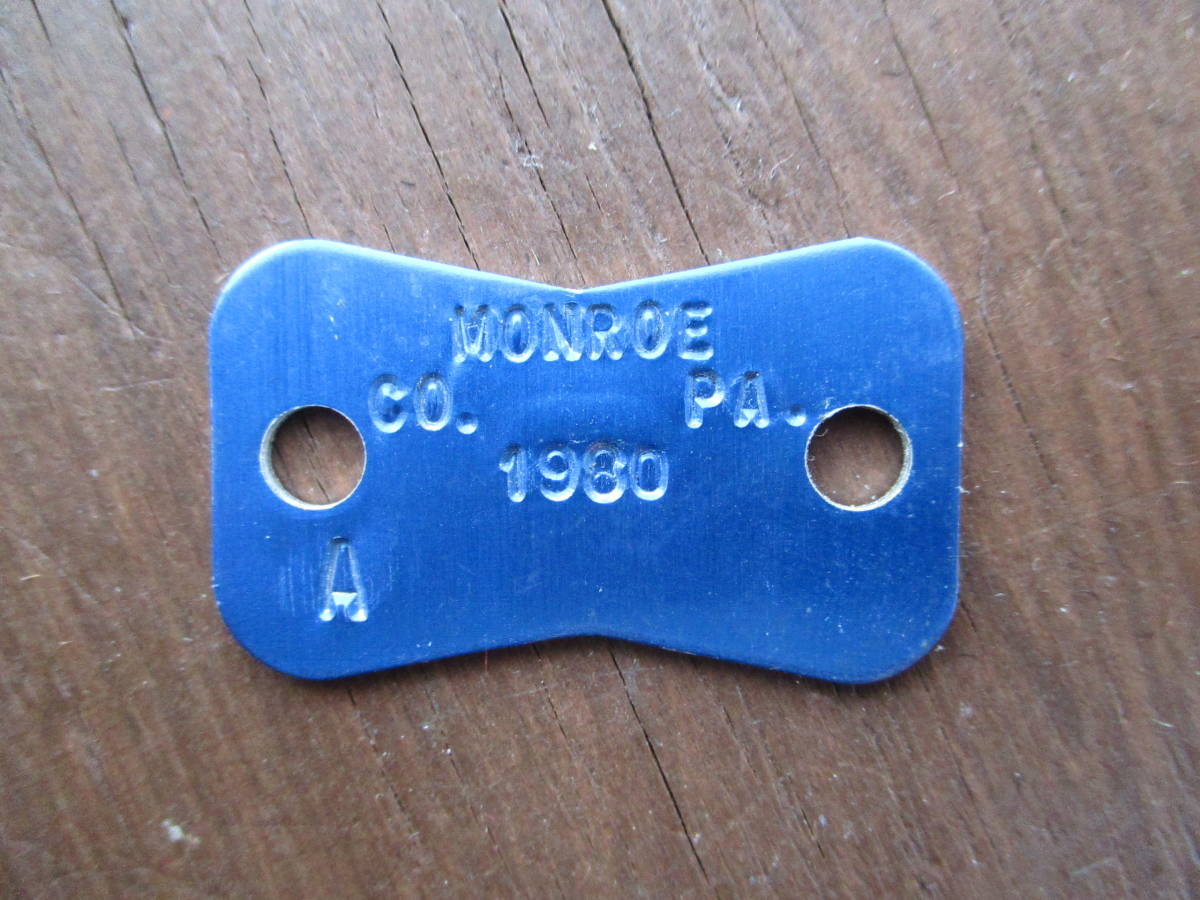 US ビンテージ ドッグ ライセンス タグ 66拍卖