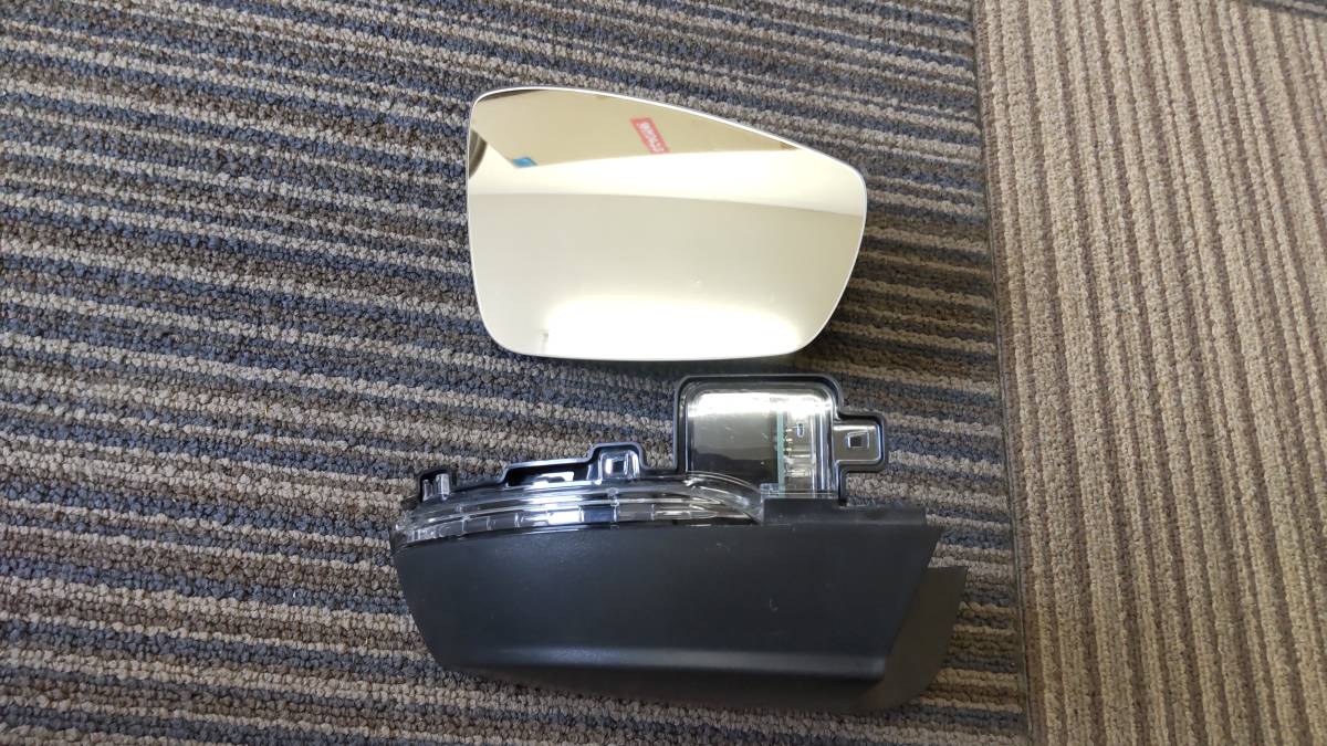 #169 【BMW】6RCJZ ポロ 右ドアミラーガラス ウインカー 拍卖