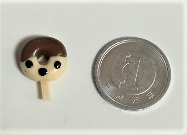 ミニチュア★ドーナツスティック★ホワイトチョコ★シルバニアやリカちゃんハウスにもピッタリ★ドールハウスに★プチサイズ★拍卖