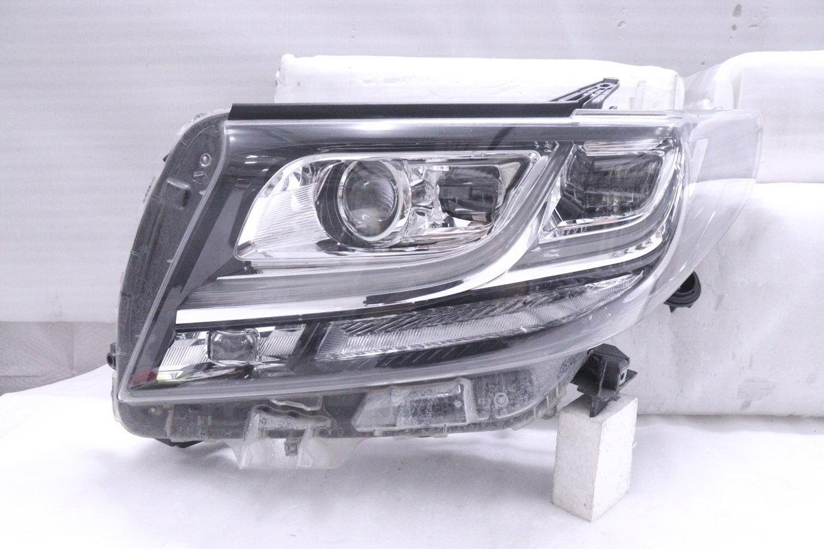 37-1373★前期 LED AGH30W アルファード★左ヘッドライト ICHIKOH 58-61 打刻:カ ユニット ブラック 純正★トヨタ拍卖