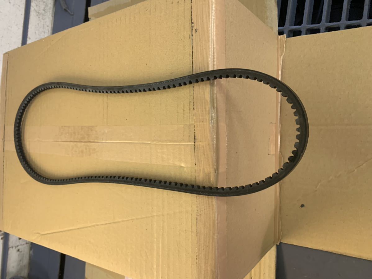 Vベルト新品。インパラ ベルエア カマロ シェベル エルカミーノ シボレー GM 7473ファンベルト パワステベルト エアコンベルト拍卖