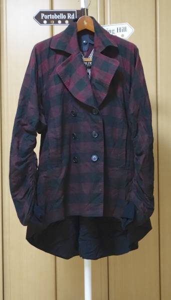 ベルンハルトウィルヘルム チェック柄 変形コート 赤 S拍卖