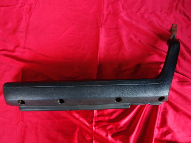 FC3S★絶版★中古純正部品★ドア内張の取っ手★左用★助手席用★これだけでは出て来ないレア部品拍卖