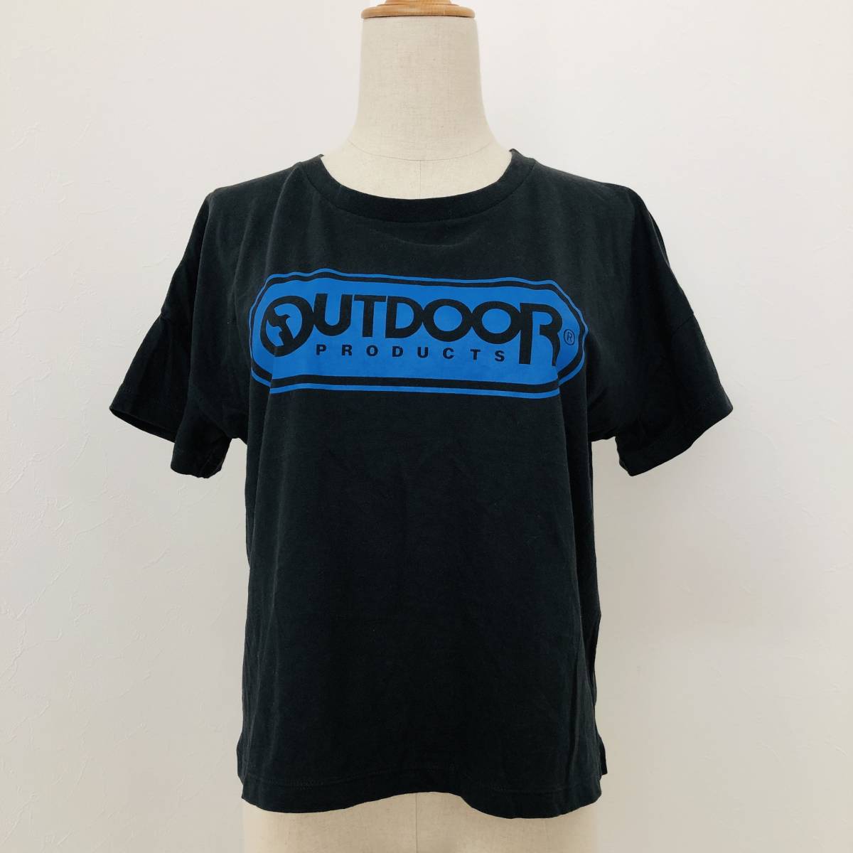 a02123 美品 OUTDOOR PRODUCTS アウトドアプロダクツ 半袖 Tシャツ M 黒 前ロゴ 綿100% ショート丈 丸首 万能 スポーティチックスタイル拍卖