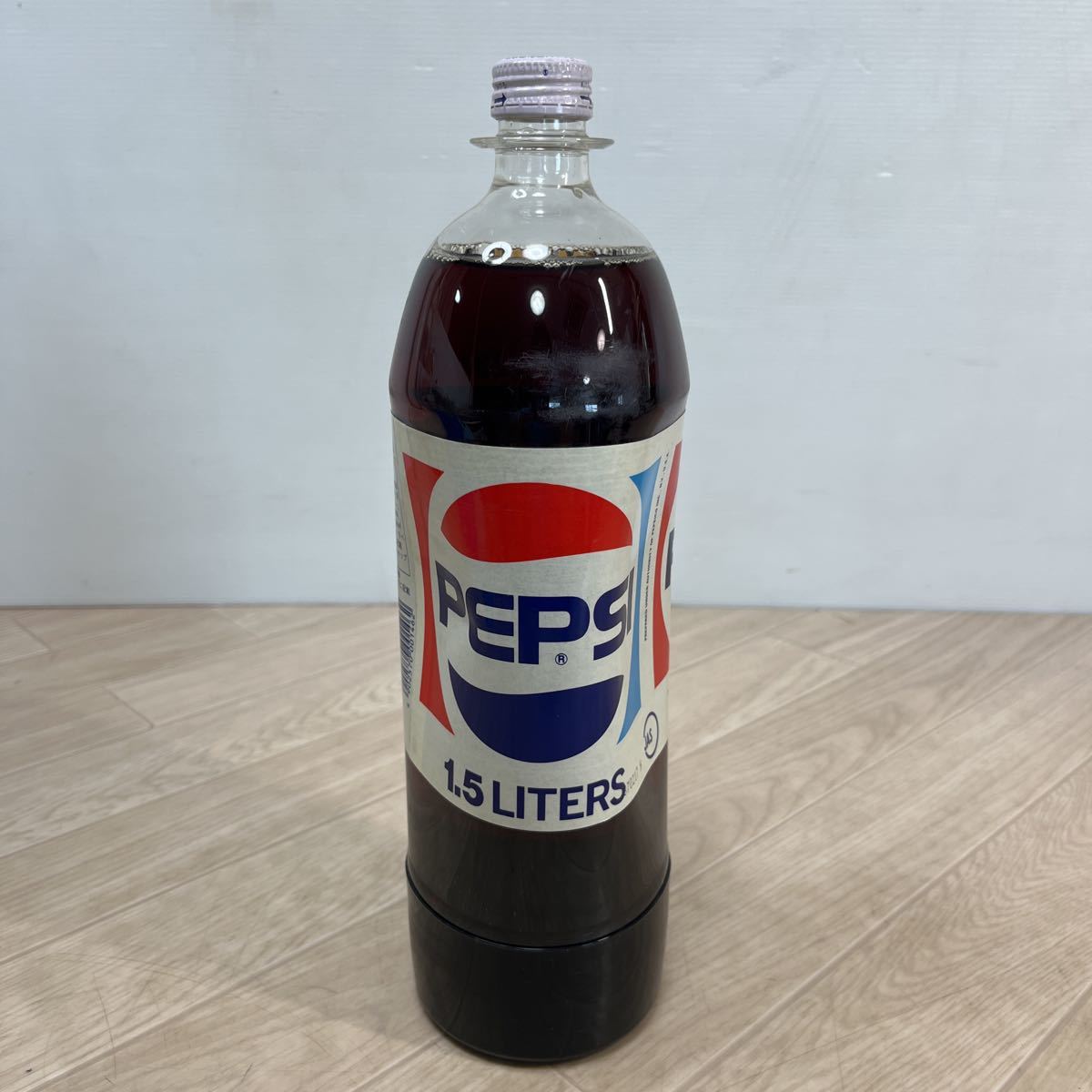 (A2004) 昭和レトロ ペプシコーラ 1.5 当時物 未開封 中身入り 希少 レア拍卖