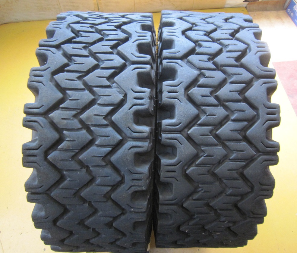 D753☆フォークリフト ダンロップ POWER SNOW 250-15 16PR 2015年製 2本 拍卖