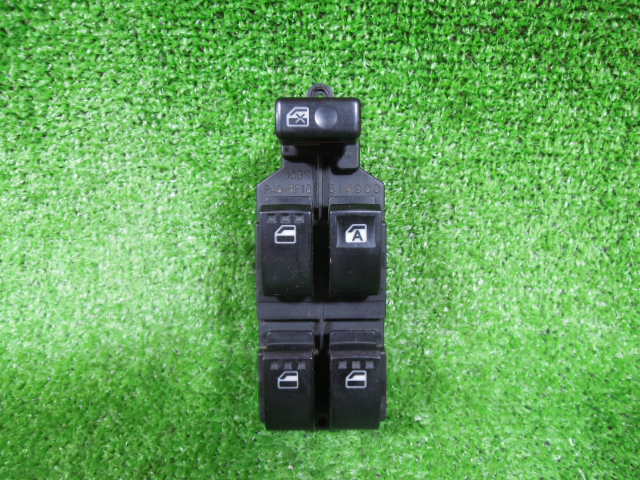 トヨタ パッソ KGC15 パワーウィンドウスイッチ 中古 84820-B1080 515403-000 12ピン4ピン A1990拍卖