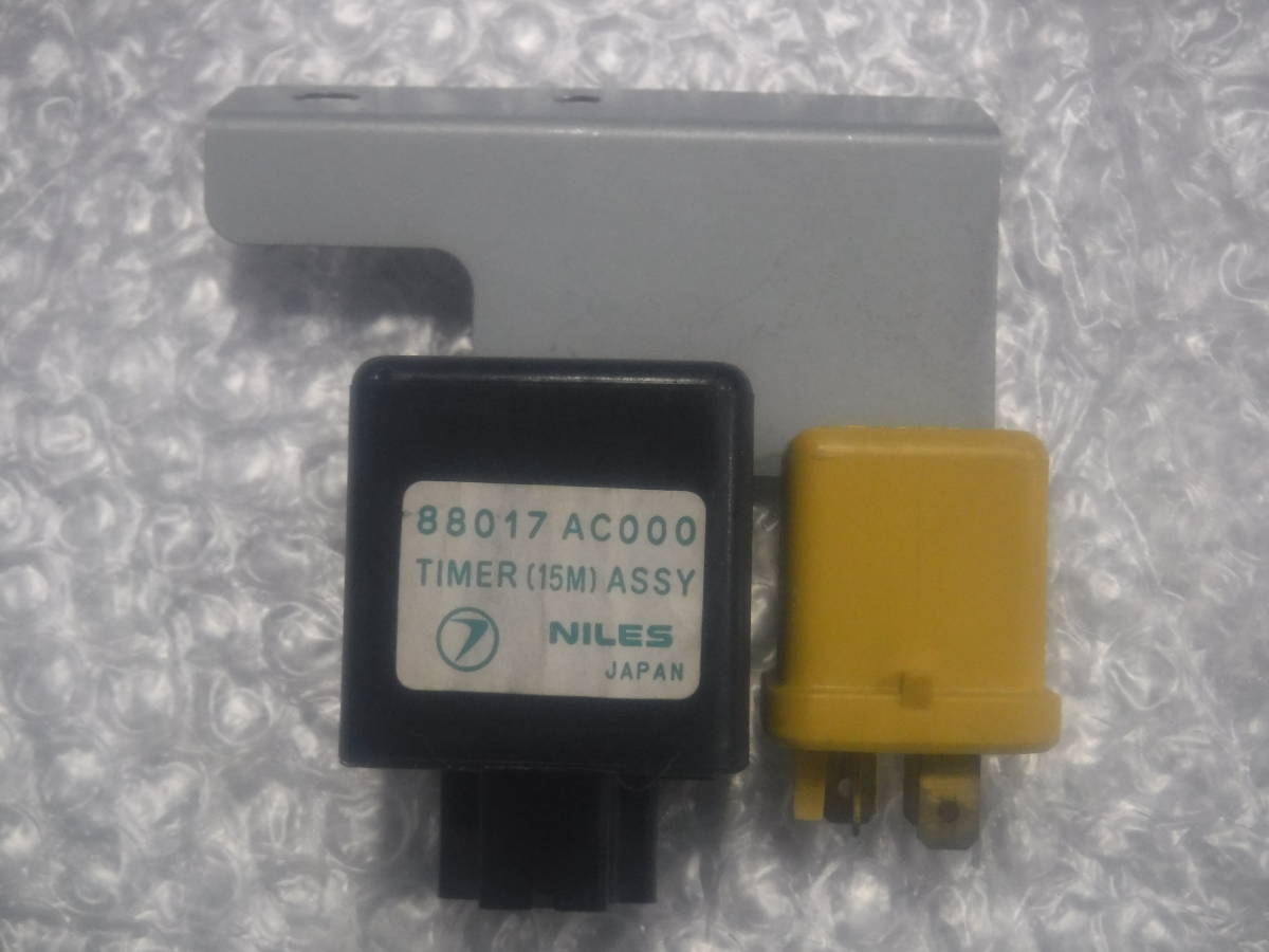 BG5レガシーBG9レガシイ250Tレガシイ純正タイマーリレーEJ25コントロール88017AC000タイマーコントロール タイマー リレー リレイ 拍卖