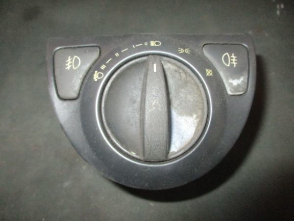 ■サーブ 93 ヘッドライトスイッチ 中古 ジャンク 12786135 部品取あり フォグランプ フォグライト ライト 9-3 ■拍卖