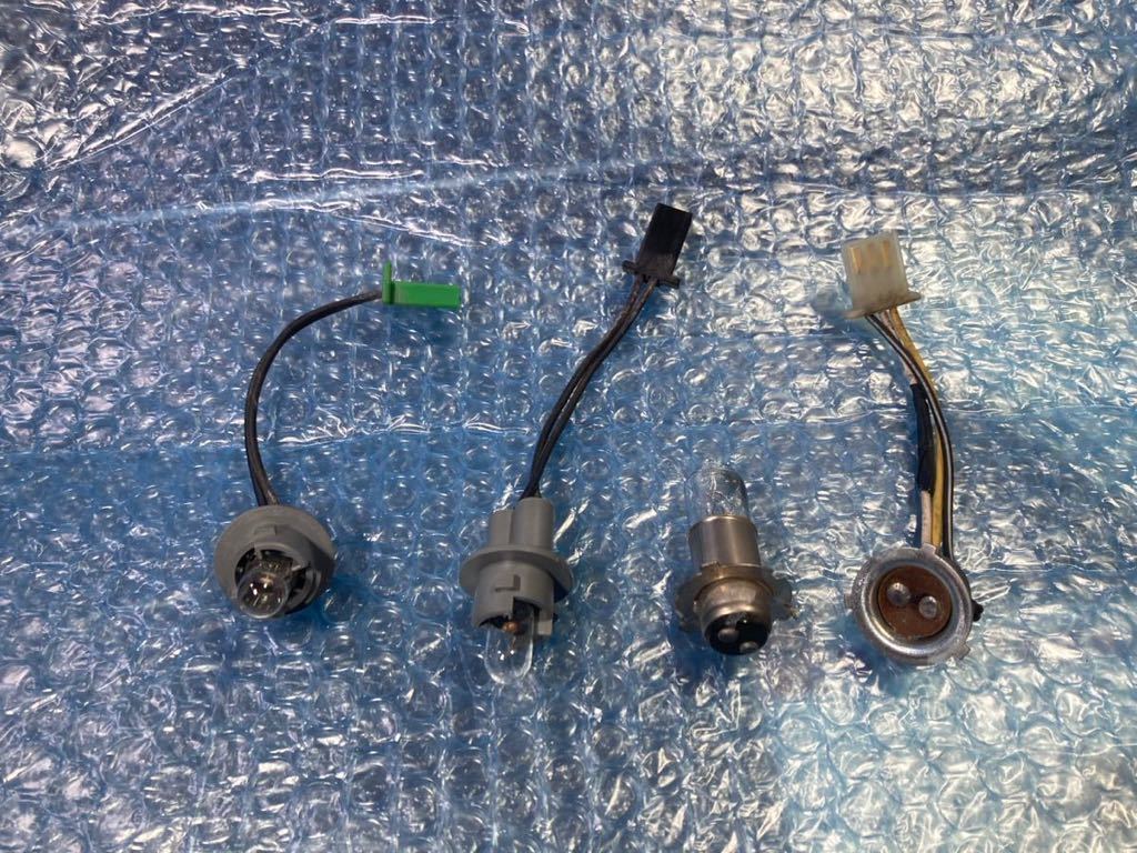 【2391】 ジーツー ZZ CA1PB (132番台〜) ソケット ウインカー 電球拍卖