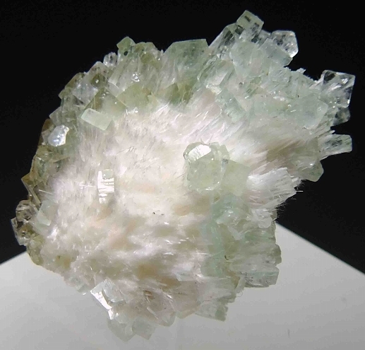 ☆☆ グリーン魚眼石 / スコレス沸石 <インド> 145 ☆☆拍卖