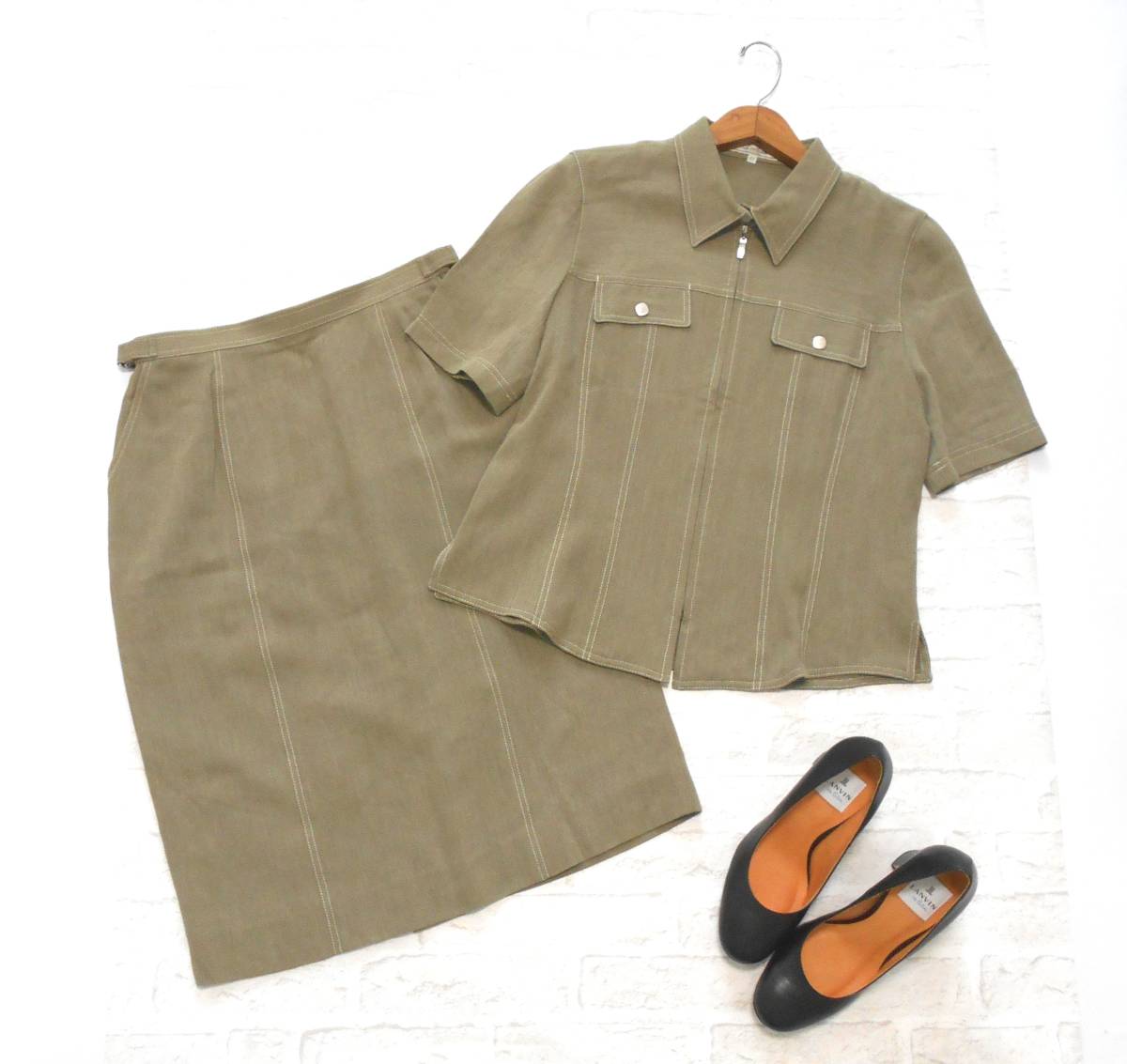 〔美品 送料込み!〕 Leilian レリアン カーキ サマーウール スカート スーツ セットアップ 11号 ( 日本製 ジャケット セット セレモニー )拍卖