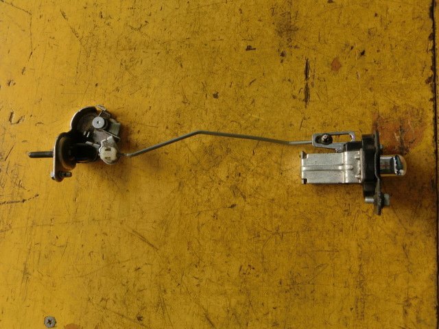 ★中期 アクティバン 安全装置 平成24年 EBD-HH5 フューエルリッド 給油口 10.4万㎞ 2WD SDX 即決あり拍卖