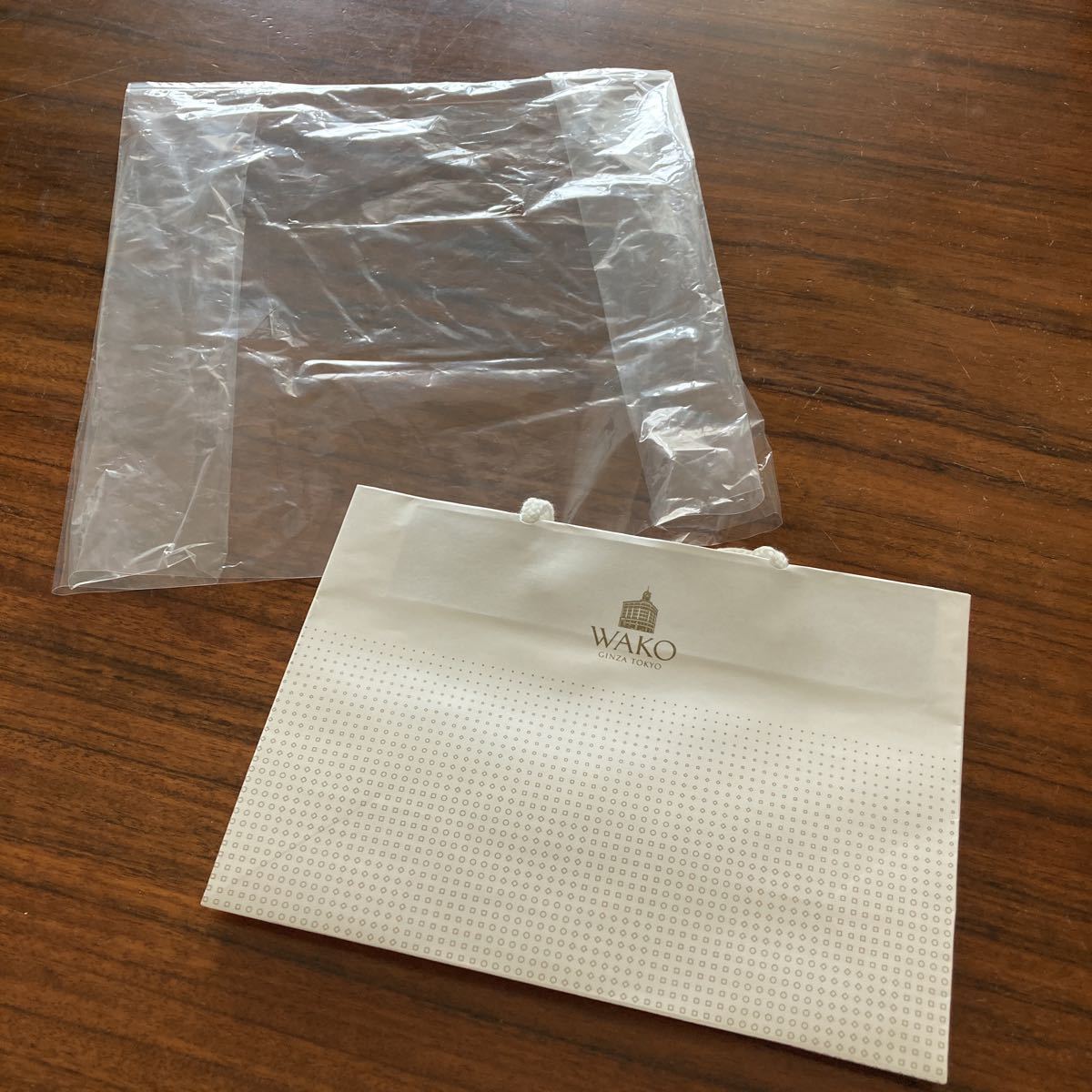 銀座 和光 WAKO 手提げ袋 小 ショッパー 白 紙袋 ショコラティエ パン 雨避けカバー付 チョコレート ショップ袋拍卖