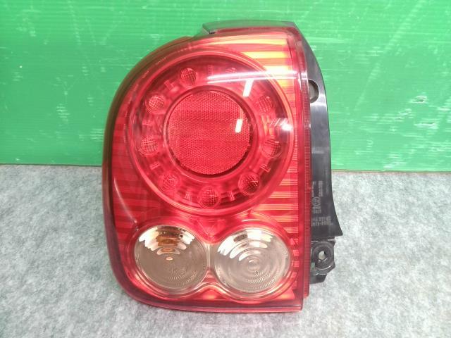 ラパン DBA-HE22S 左テールランプ XL 35670-85K10拍卖