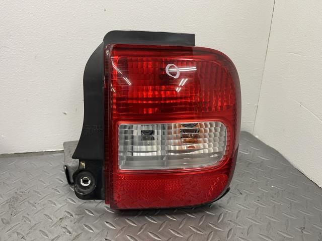 ラパン HE21S 右 テール ランプ ライト 35650-75H01拍卖