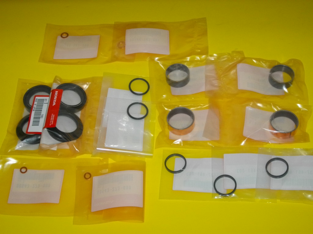 フロントフォークOHセットB VT19 VT250FC VT250FE VT250ZE VT250F2F MC08 ホンダ 純正新品拍卖