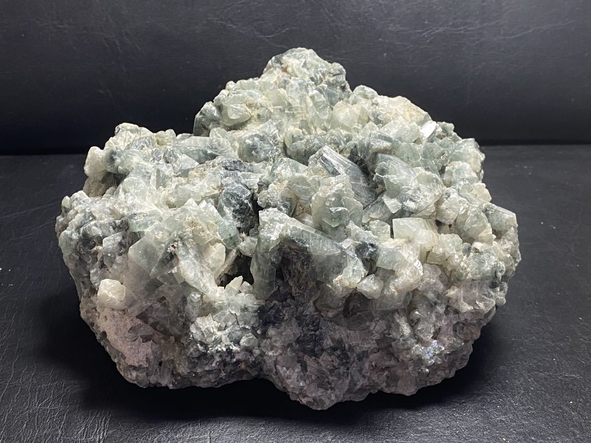 グリーン ザギ水晶 ザキ鉱山 2582g拍卖