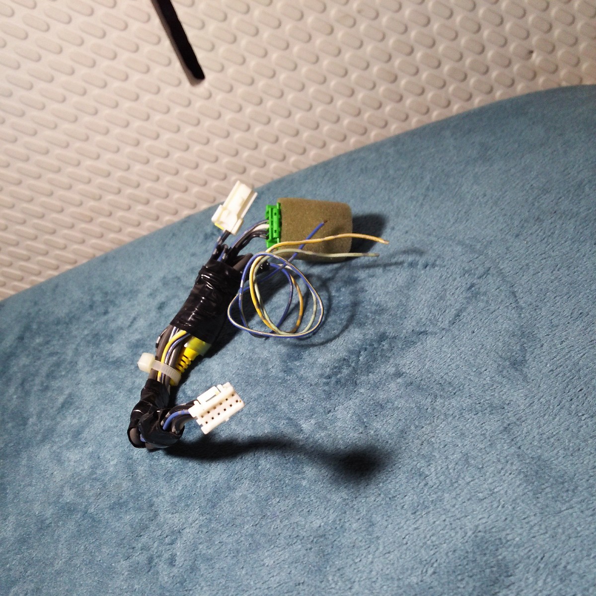 ら 85 日産 ナビ? 車速? 接続カプラー?拍卖