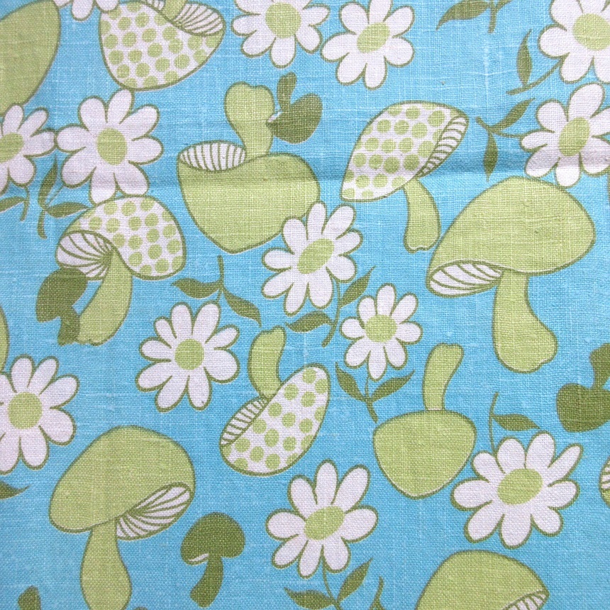 セール*ヴィンテージ海外生地 キノコ みずたま 花 フラワー ハンドメイド素材 きのこ拍卖