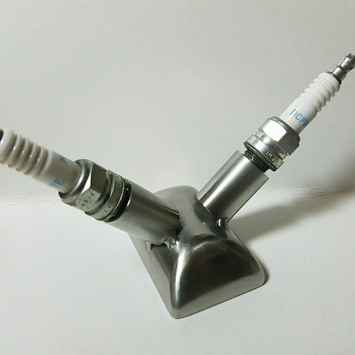 アンティークプラグホルダー☆ハーレーダビッドソン☆ツインカム、エボ、ショベル、パン、ナックル… スパークプラグ保護に拍卖