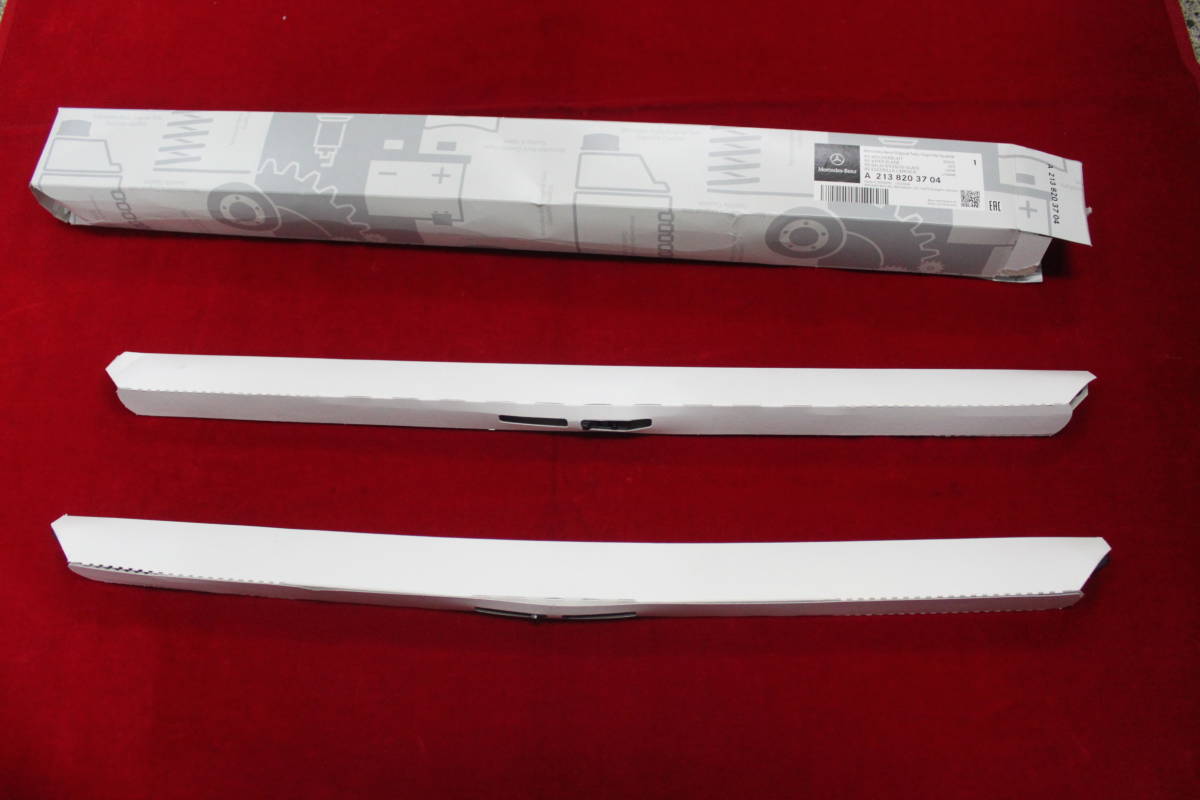 ★売り切り! 送料無料! 新品未使用 メルセデス・ベンツ E300スポーツ ワイパー ワイパーブレード 2本セット 純正部品★拍卖