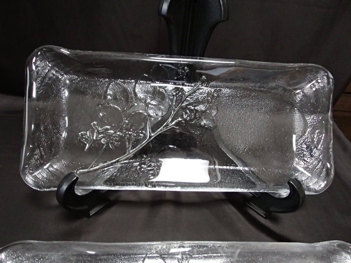 手作りガラス・長角皿(27.5cm×12.2cm)・・・3枚 (厚くてどっしり)未使用・箱なし・美品拍卖