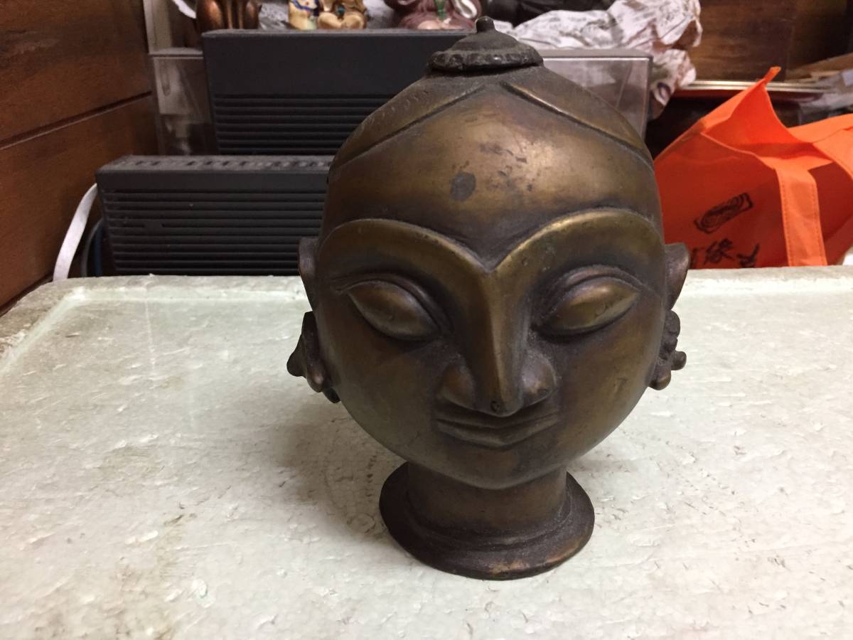 旧家買出し品 仏像 仏頭 中国? どこ国不明 銅器 時代物 高さ15㎝横13㎝奥行11.5cm 同梱包可能拍卖