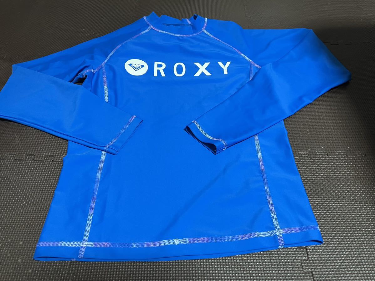 新品ROXY青、ロゴ白ラッシュガード サイズM拍卖