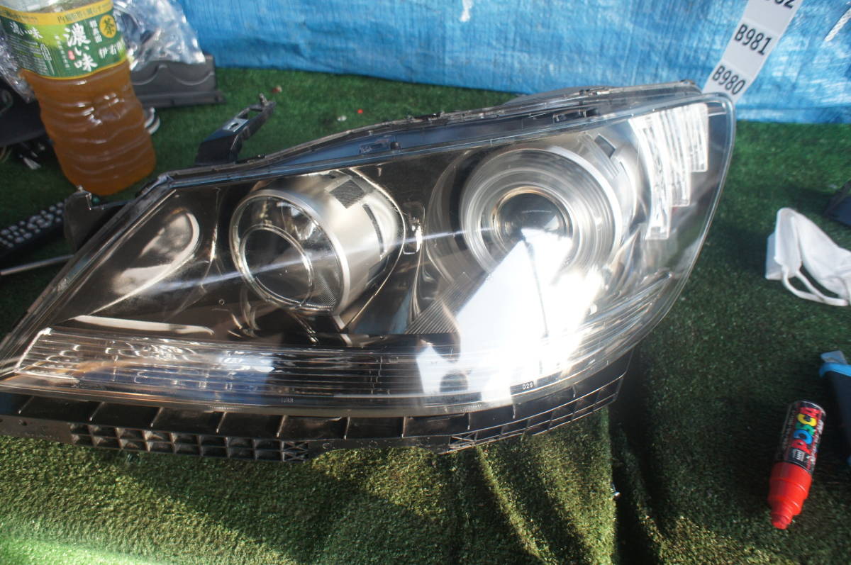 HONDA ホンダ KB1 レジェンド 純正 HID ヘッドライト ヘッドランプ 左 L 助手席側拍卖