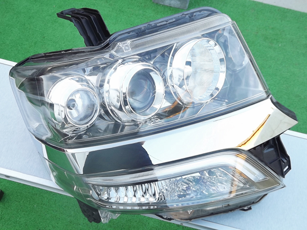 ●ガーニッシュ付,HID,100-62038,刻印4★N-BOXカスタムJF1/JF2右ヘッドライト,エヌボックスNボックスNBOX,+プラス,ヘッドランプ,メッキRe:P拍卖